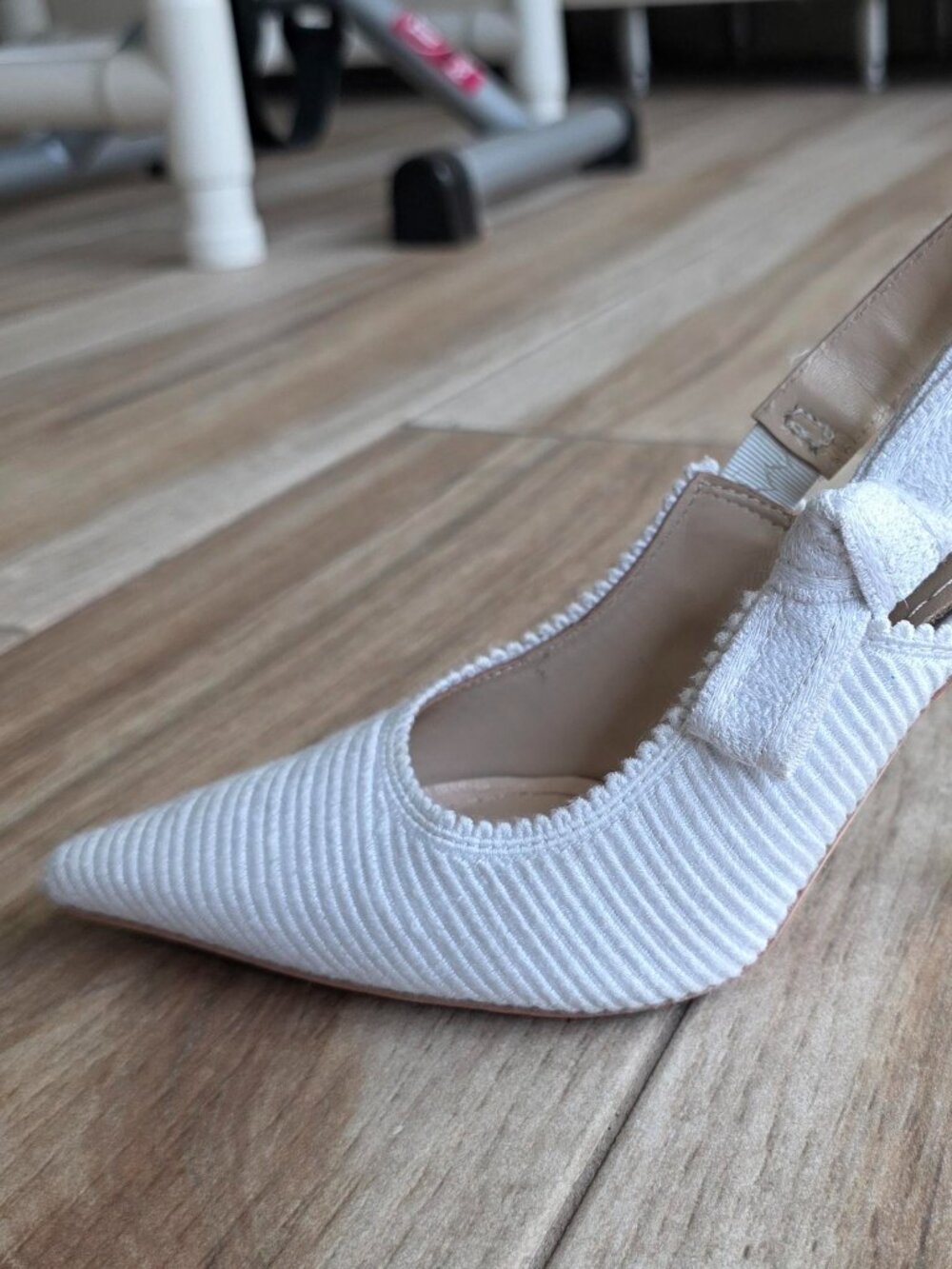 Dior J’Adior Slingback Pumps White Embroidered Cottom Slingback Eur. 36 D - Picture 11 of 15